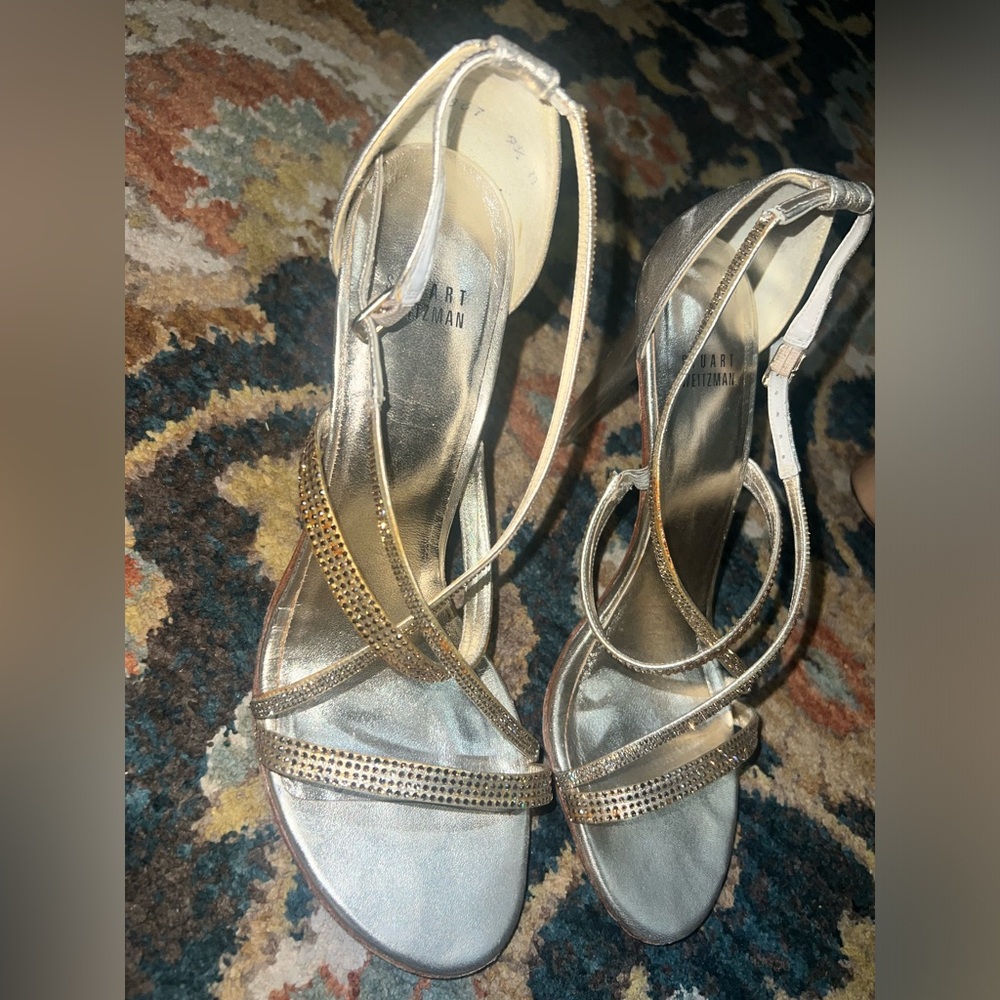 STUART WEITZMAN